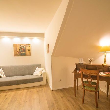 Appartamento Virginia Catania Bagian luar foto