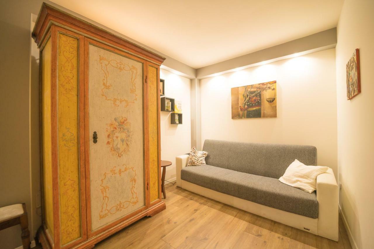 Appartamento Virginia Catania Bagian luar foto